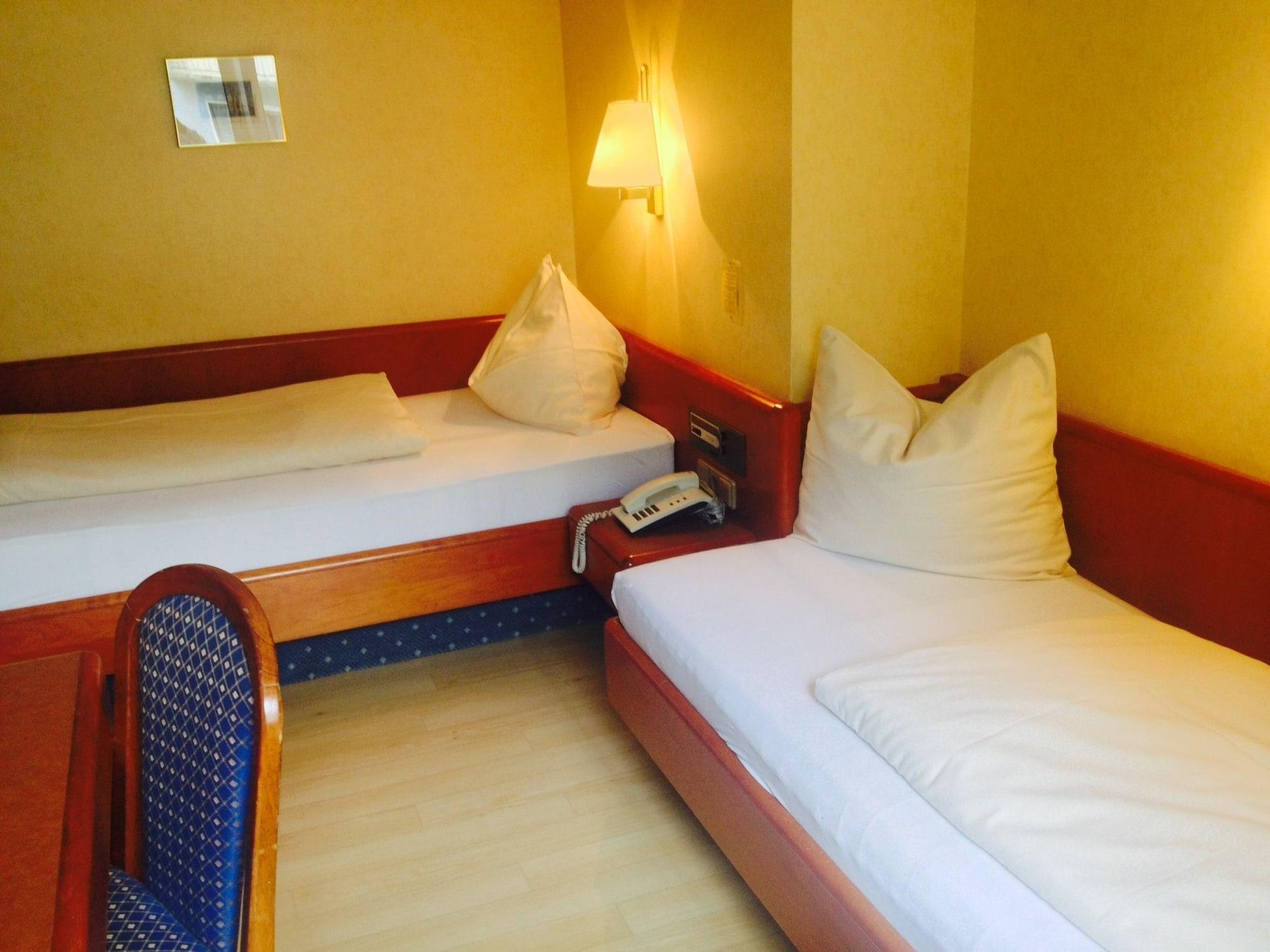 Carmen Hotel Munich